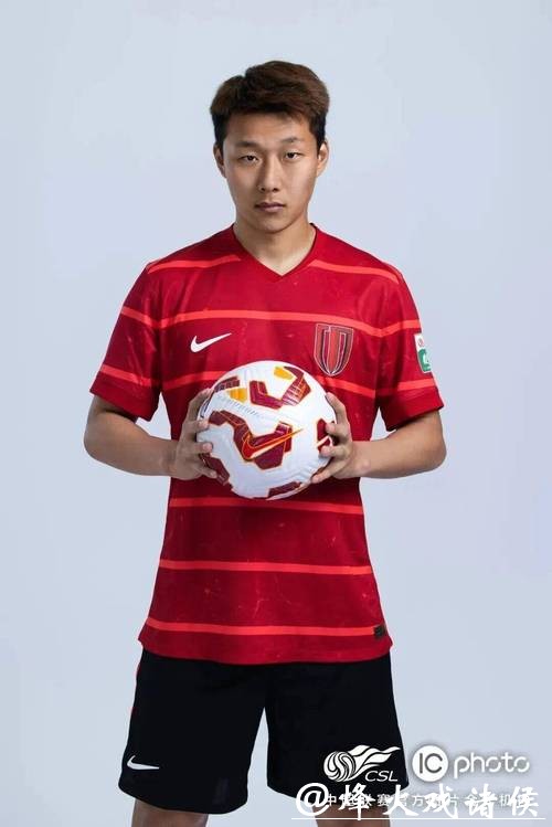 骨干续约新援加盟 成都蓉城新赛季阵容陆续亮相